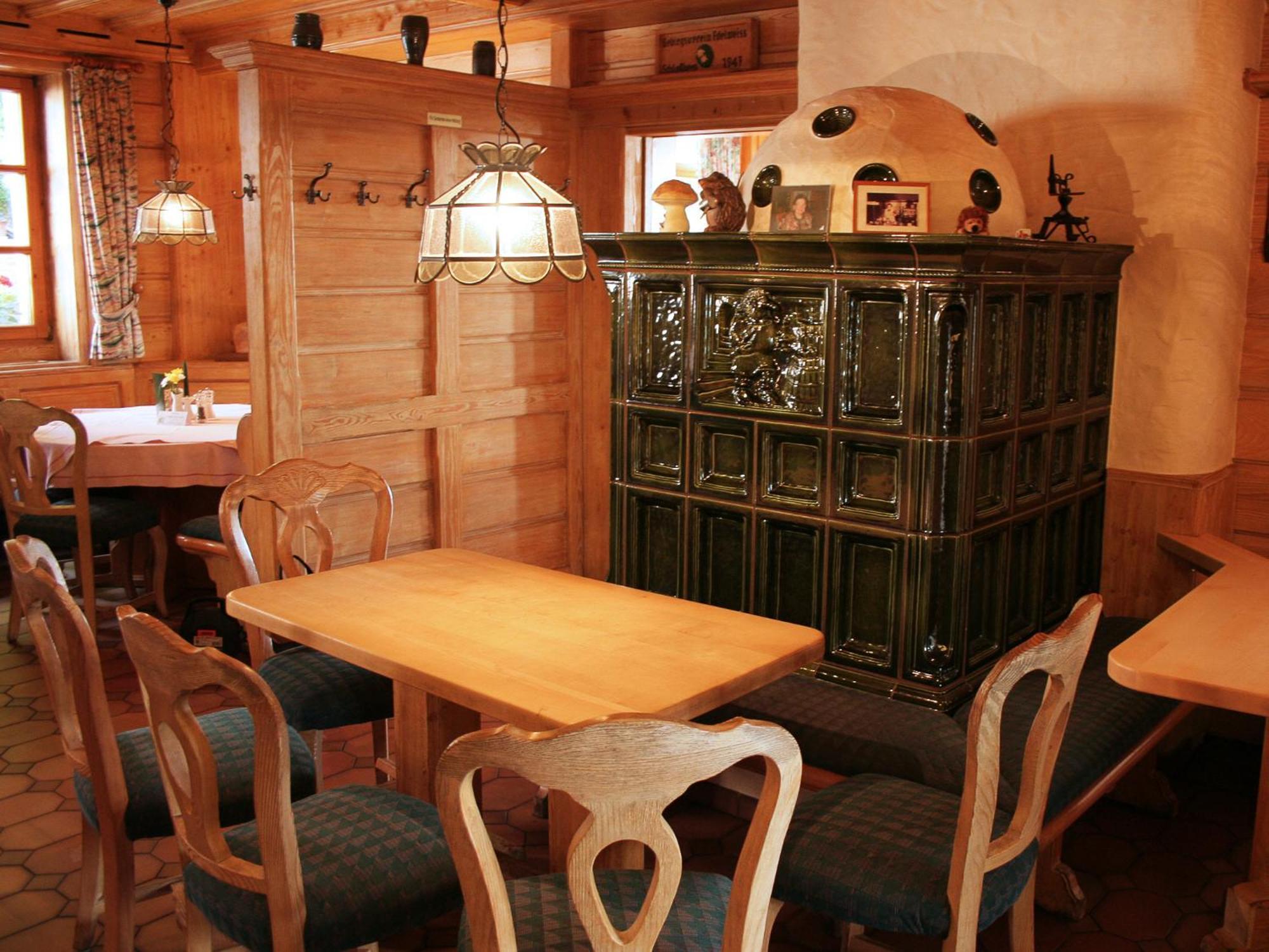 Berggasthof Hotel Igelwirt Schnaittach Exterior photo