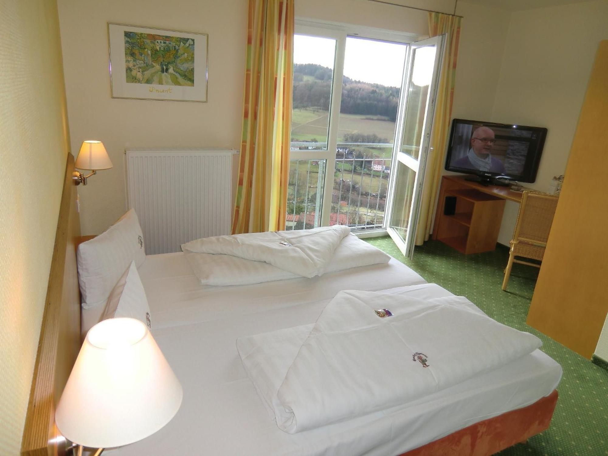 Berggasthof Hotel Igelwirt Schnaittach Room photo